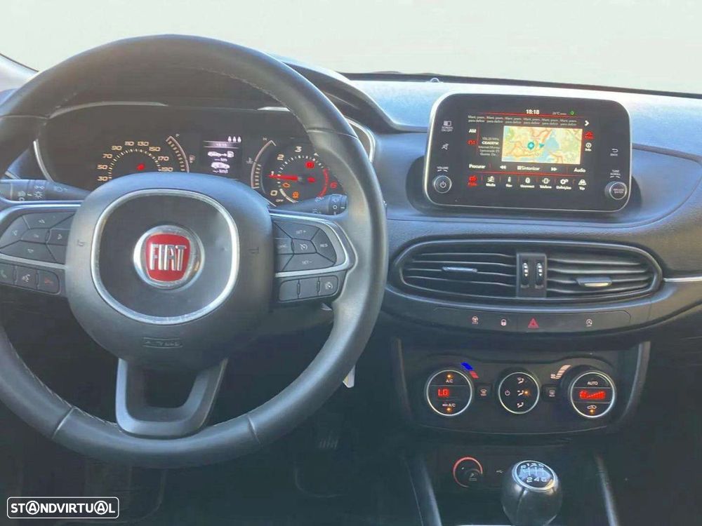 Fiat Tipo Station Wagon 1.6 M-Jet Lounge J17 - 10