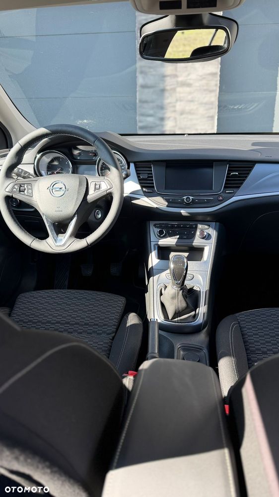 Opel Astra 1.6 BiTurbo D Start/Stop 120 Jahre - 11