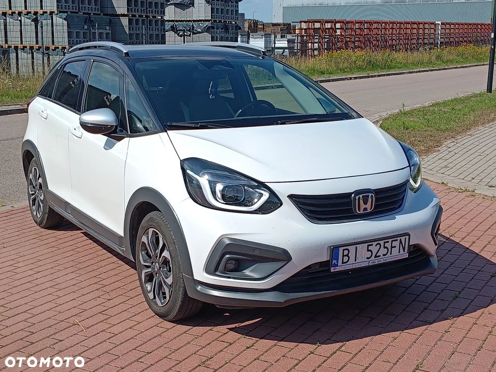 Honda Jazz 1.5 i-MMD Executive Crosstar (Czarny Dach) - 1