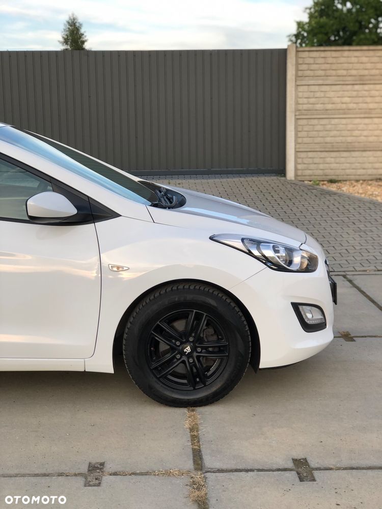 Hyundai i30 1.4 Passion - 7