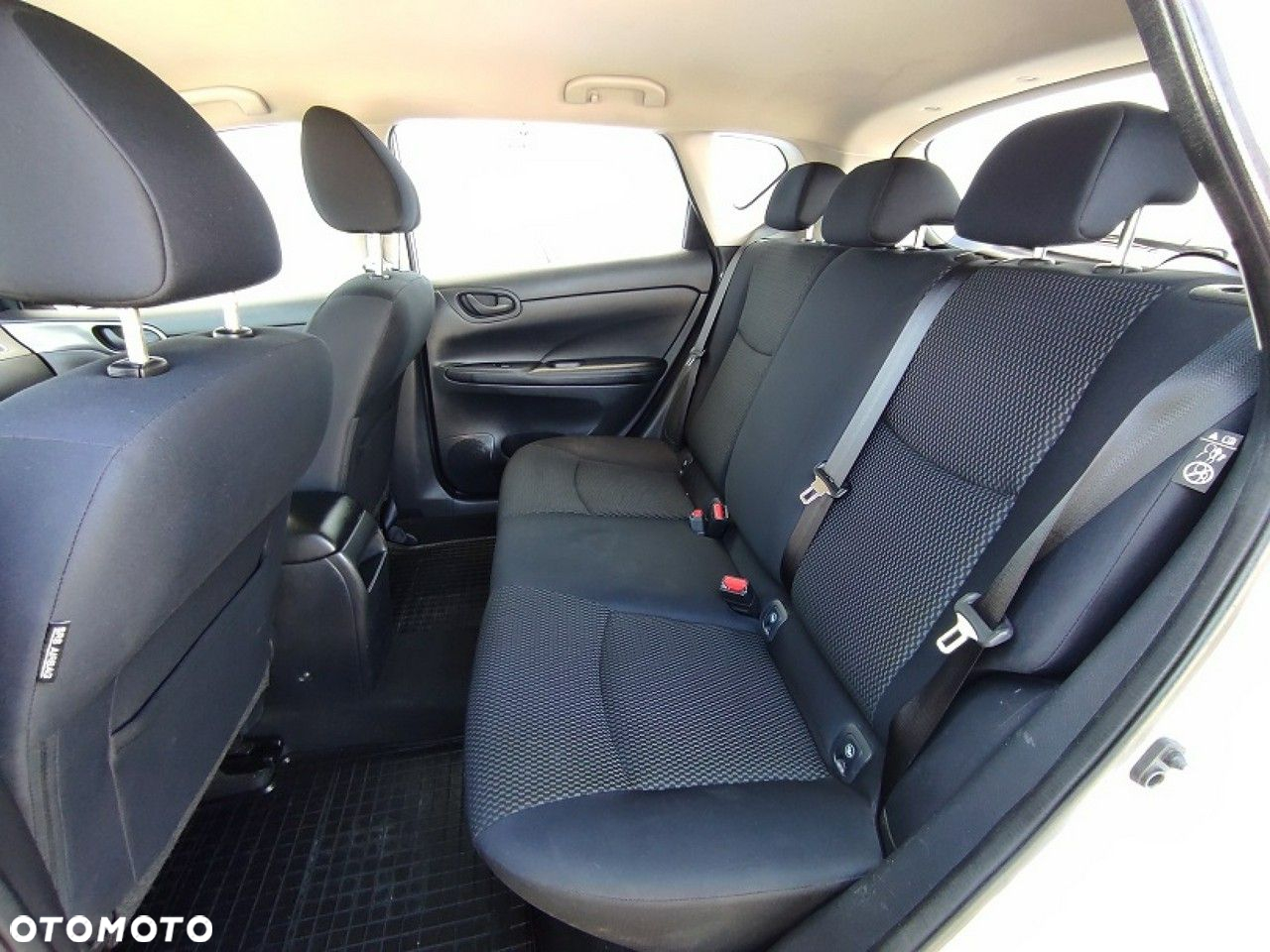 Nissan Pulsar - 14