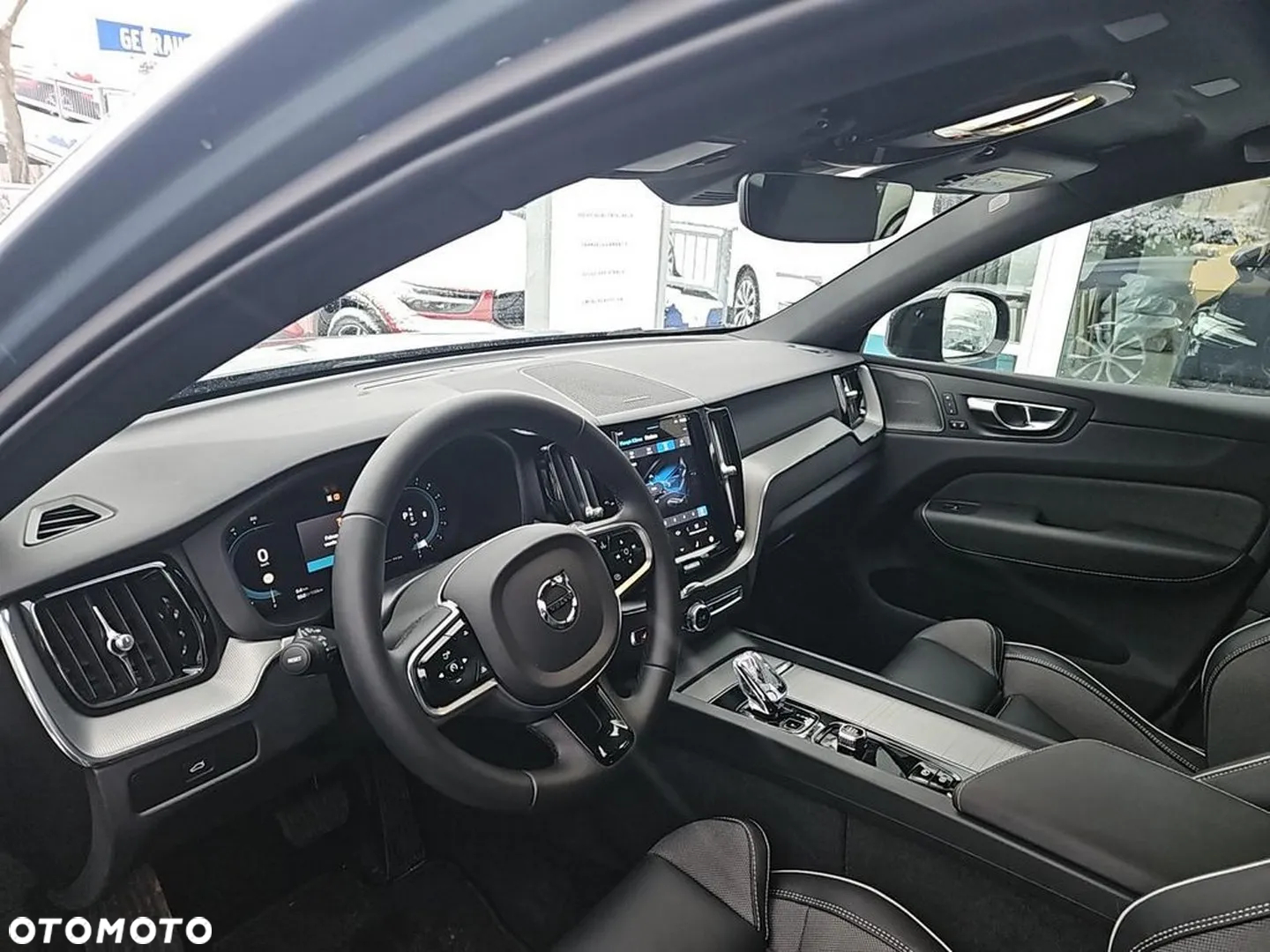 Volvo XC 60 B4 B Plus Dark - 9