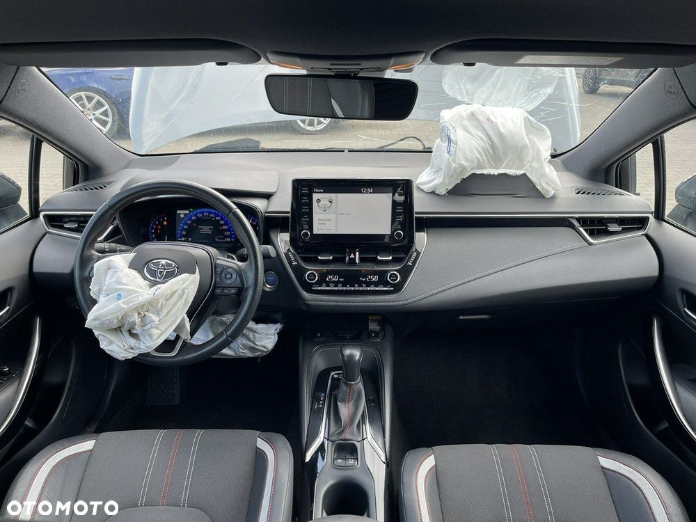 Toyota Corolla 2.0 Hybrid GR Sport - 10