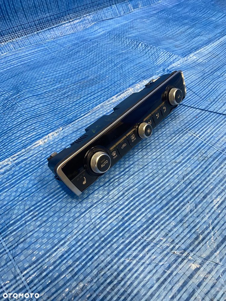 PANEL STEROWANIA KLIMATYZACJI NAWIEWU GRZANIA FOTELI AUDI A3 8V 8V0820043D - 4