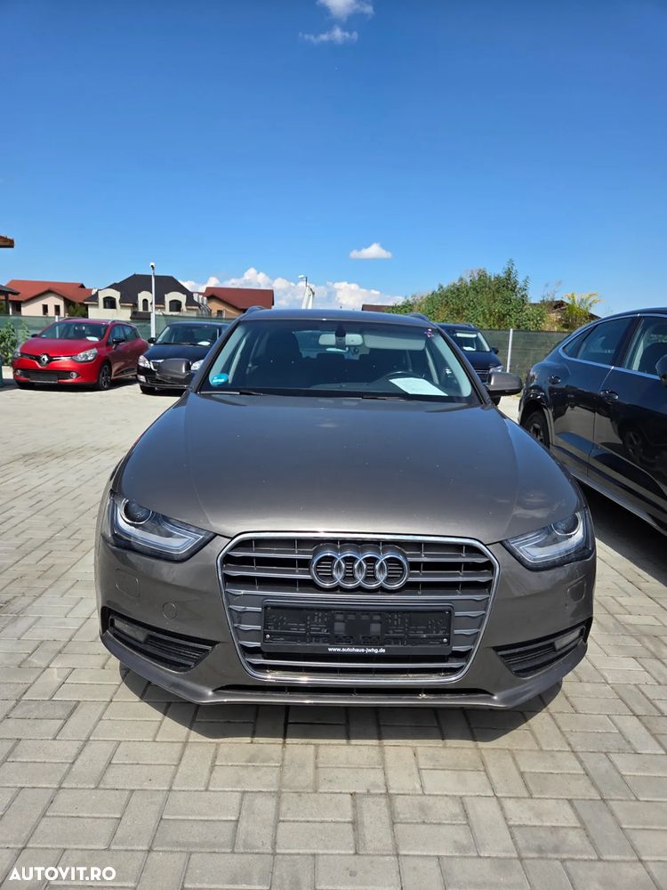 Audi A4 Avant 2.0 TDI DPF multitronic Ambiente - 4