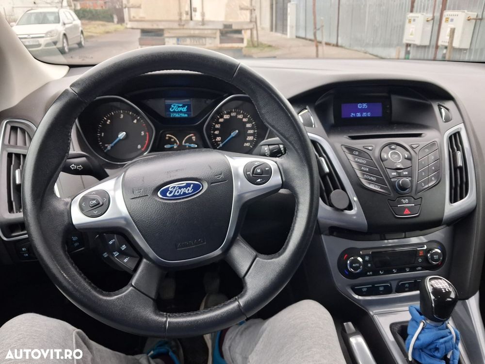 Ford Focus 1.6 TDCI DPF Titanium - 2