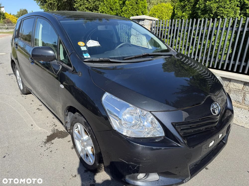 Toyota Verso Diesel Executive - 11