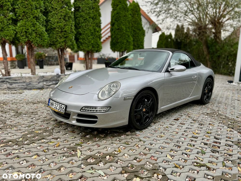 Porsche 911 Carrera - 12