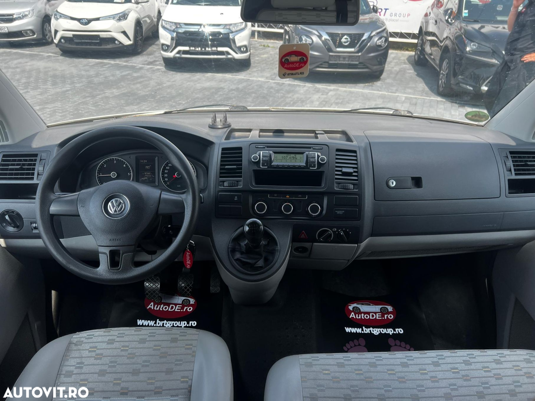 Volkswagen Transporter - 7