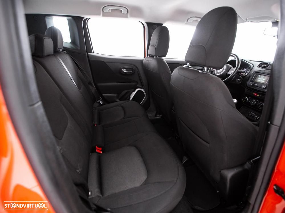 Jeep Renegade - 11