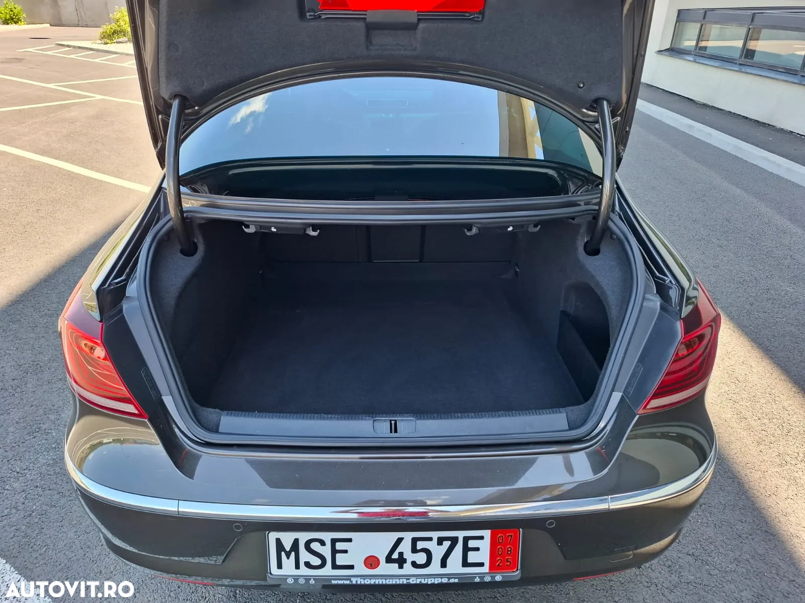 Volkswagen Passat CC 2.0 TDI DSG Exclusive - 14