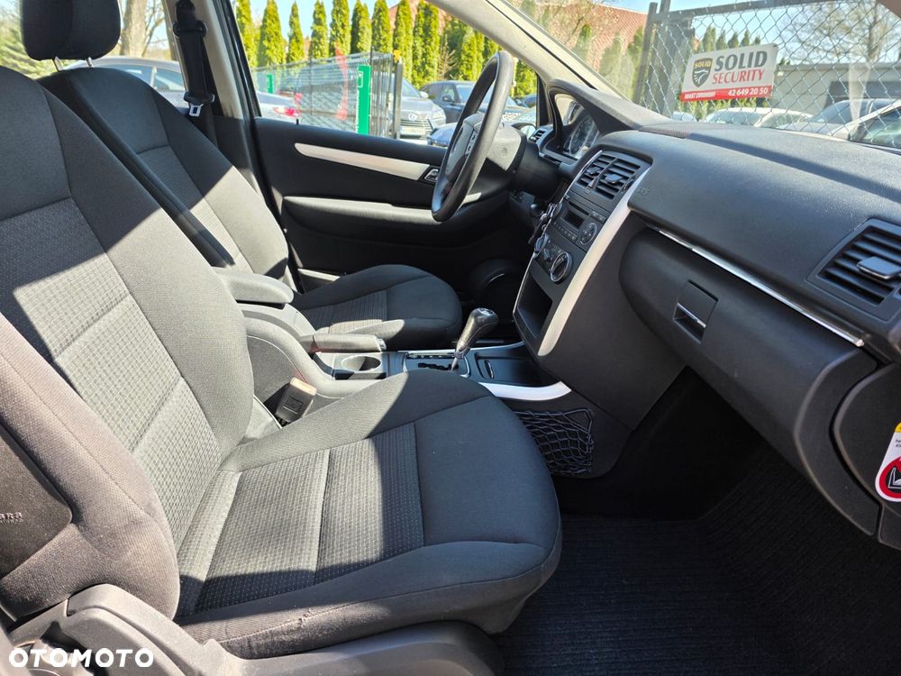 Mercedes-Benz Klasa B 170 Autotronic Grand Edition - 17