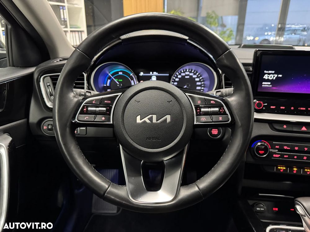 Kia Ceed SW 1.6 GDI DCT OPF Plug-in-Hybrid Spirit - 12