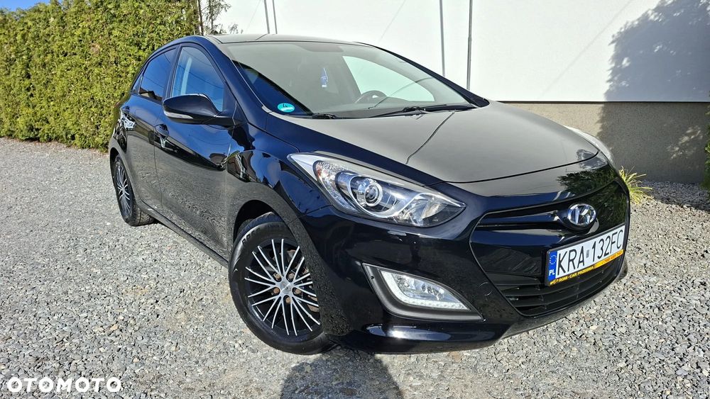 Hyundai i30 1.4 Fifa World Cup Edition - 33
