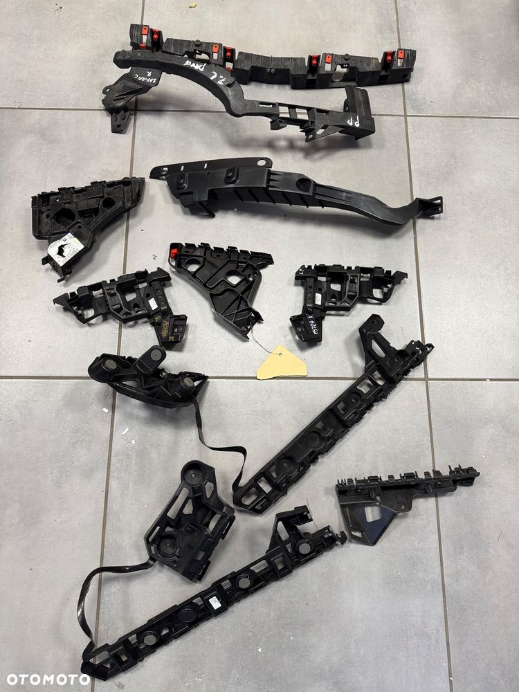Opel Astra Insignia ślizg zderzak przód mocowanie - 1
