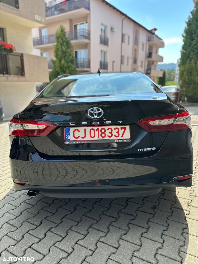 Toyota Camry 2.5 Dynamic - 4