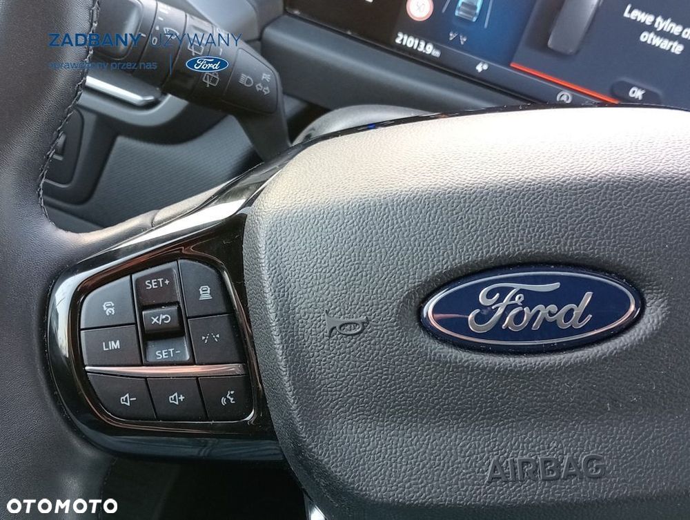 Ford Tourneo Custom - 14