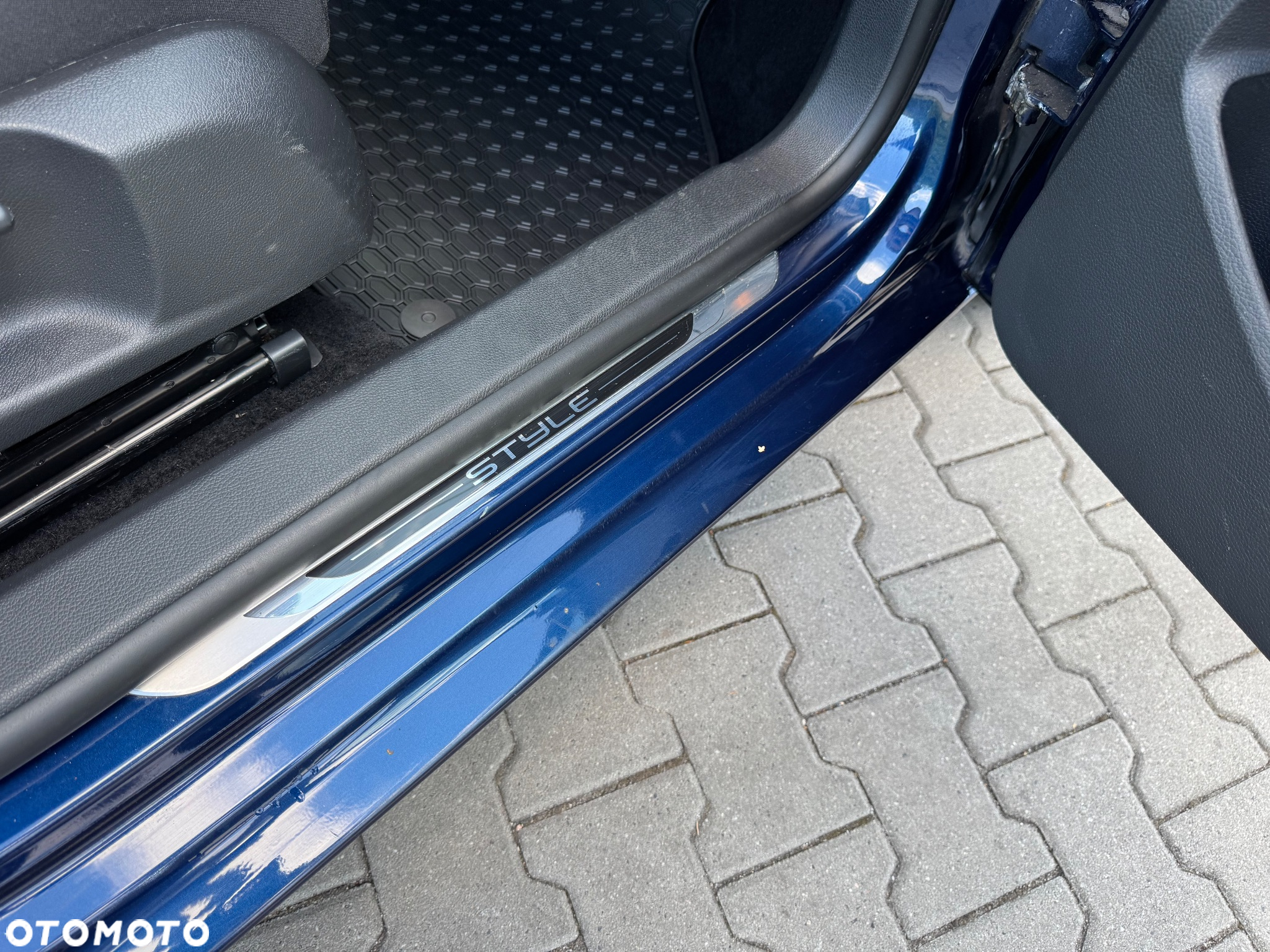 Volkswagen Golf 1.2 TSI BlueMotion Technology MATCH - 26