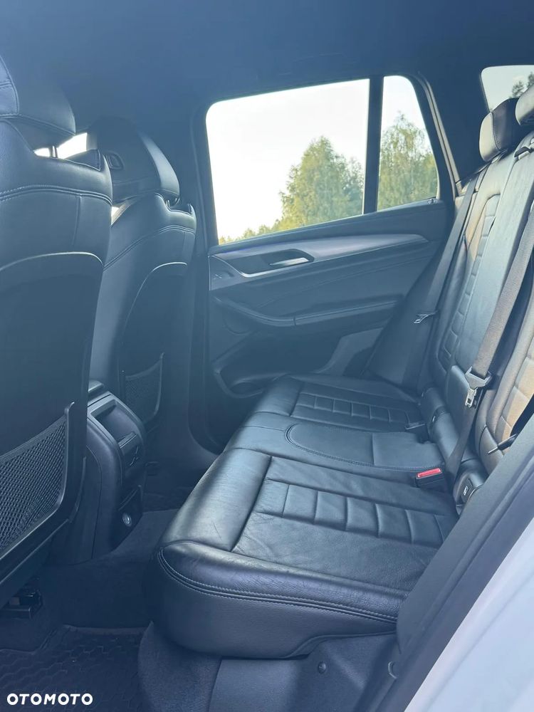 BMW X3 xDrive20d Advantage sport - 3