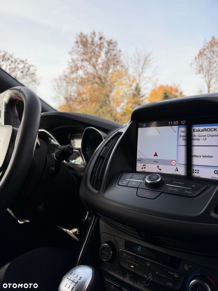 Ford Kuga - 22