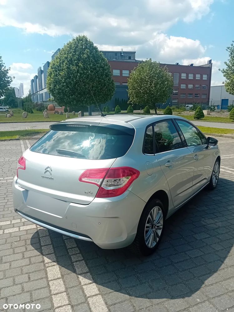 Citroën C4 HDi 90 Attraction - 3