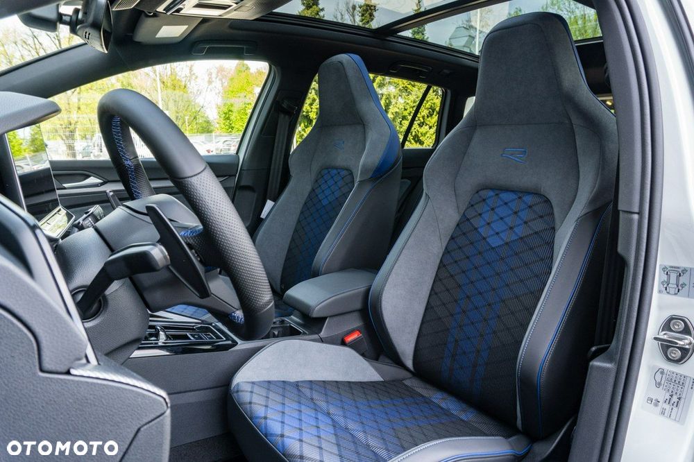 Volkswagen Golf - 19