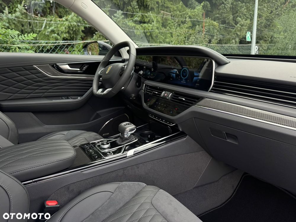 Hongqi HS5 2.0T AWD - 6