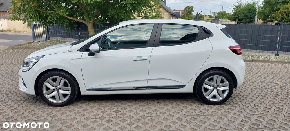Renault Clio - 20