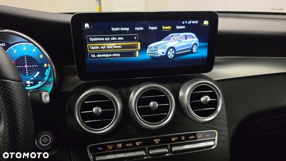 Mercedes-Benz GLC 300 de 4Matic 9G-TRONIC AMG Line Plus - 34