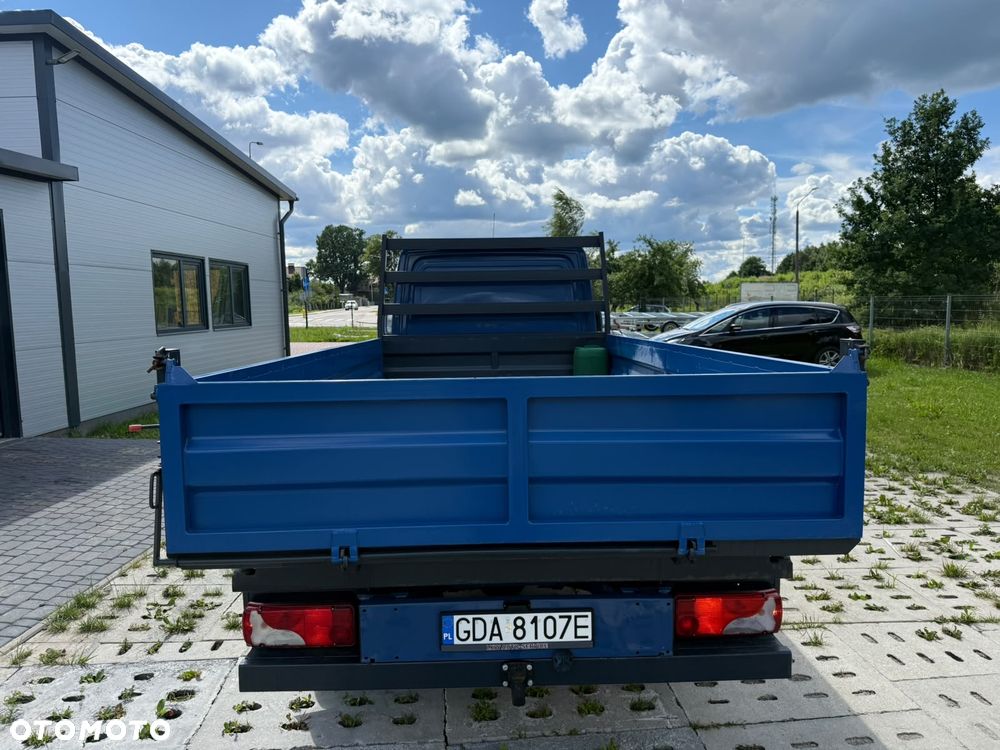 Mercedes-Benz Sprinter - 3