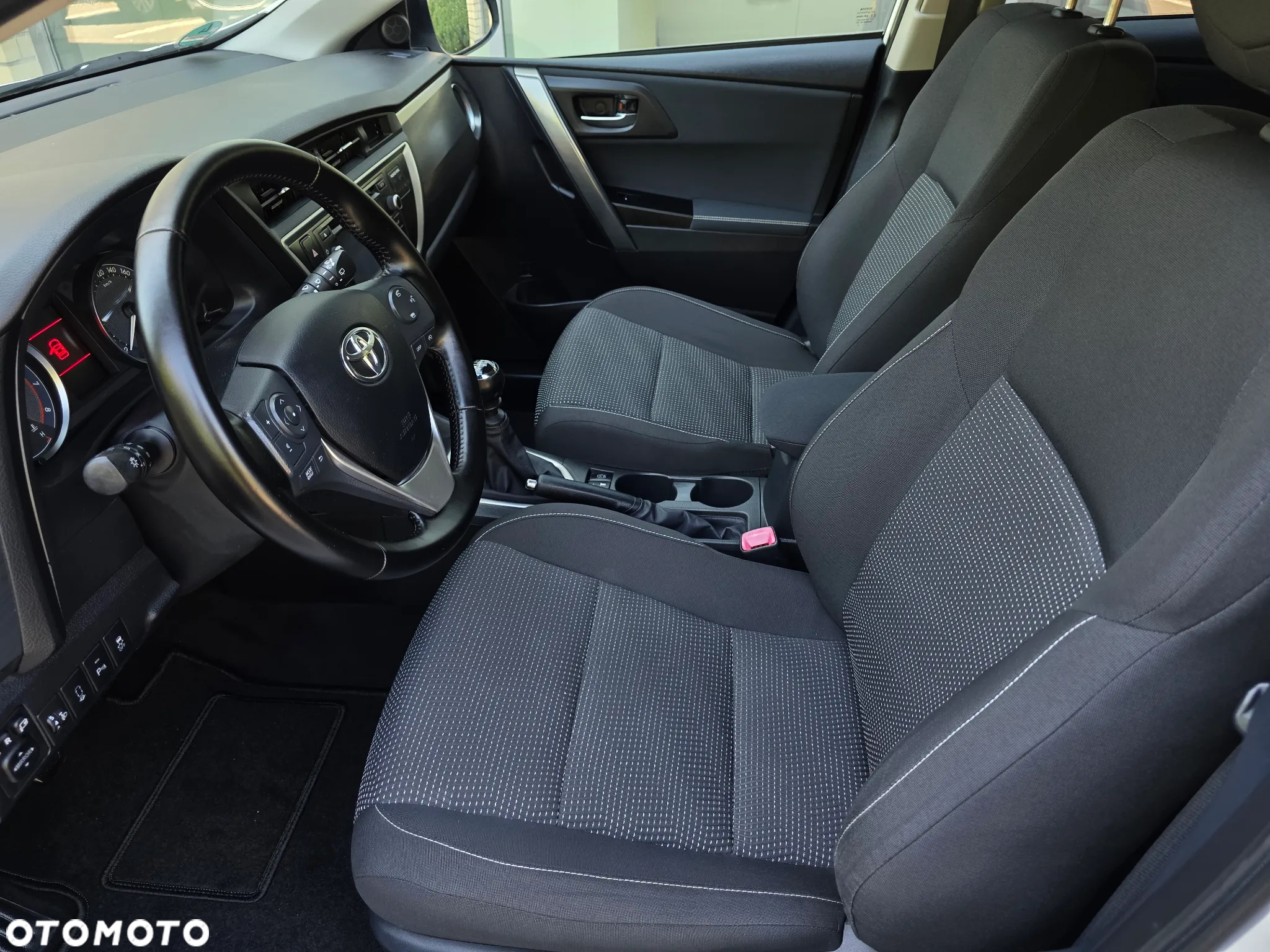 Toyota Auris 1.6 Valvematic START Edition - 19