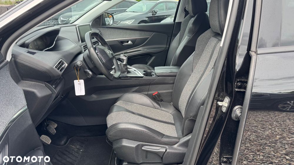Peugeot 3008 BlueHDi 120 Stop & Start Allure - 23