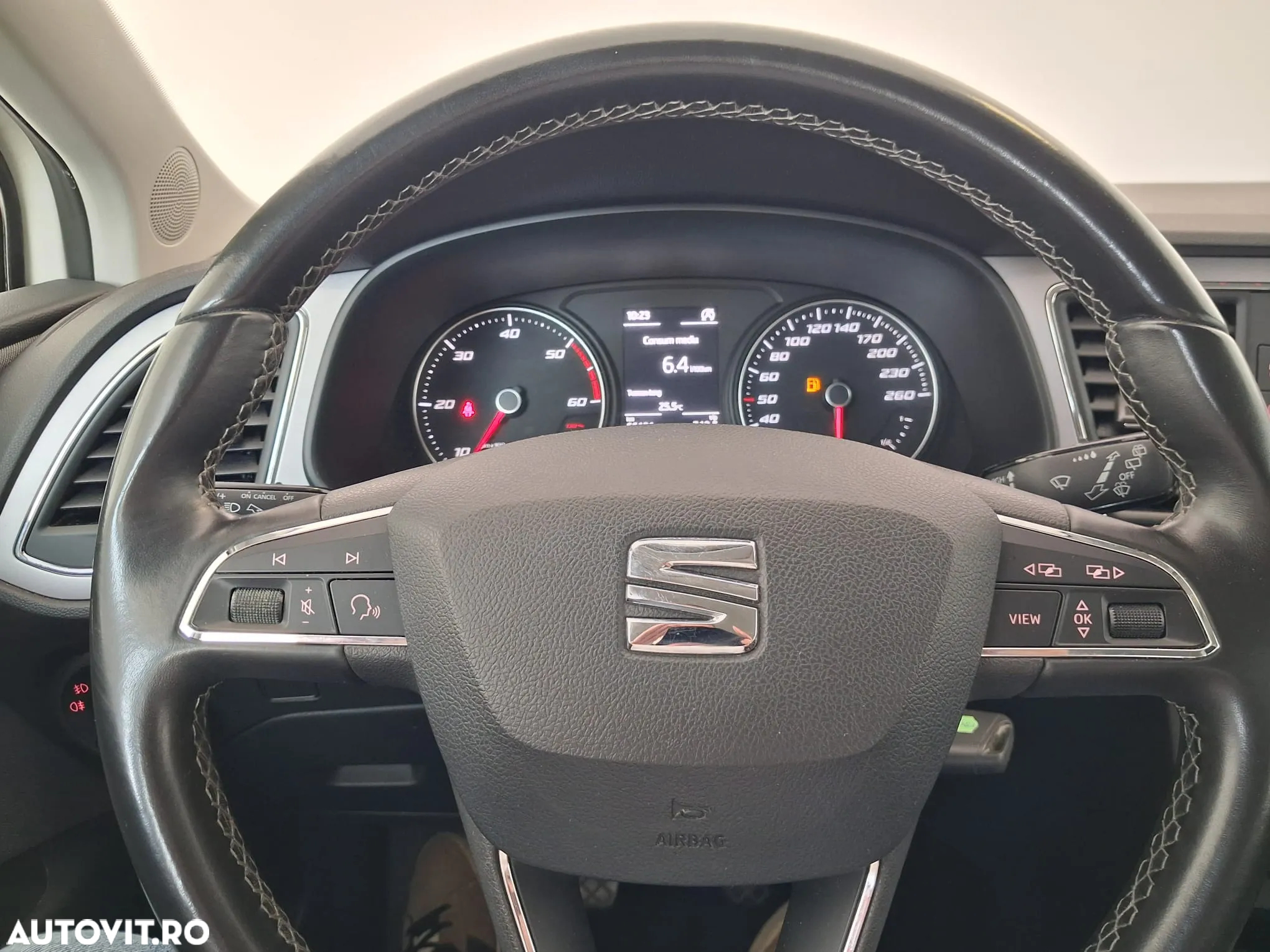Seat Leon 1.6 TDI Style - 12