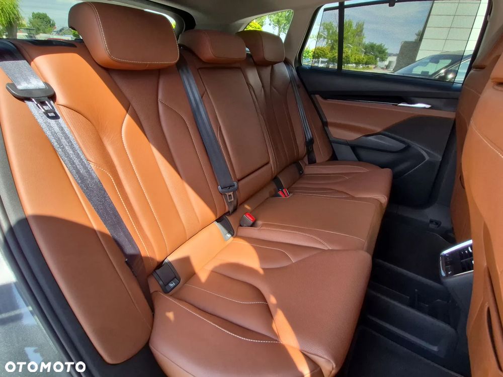 Skoda Enyaq 60 62kWh - 12