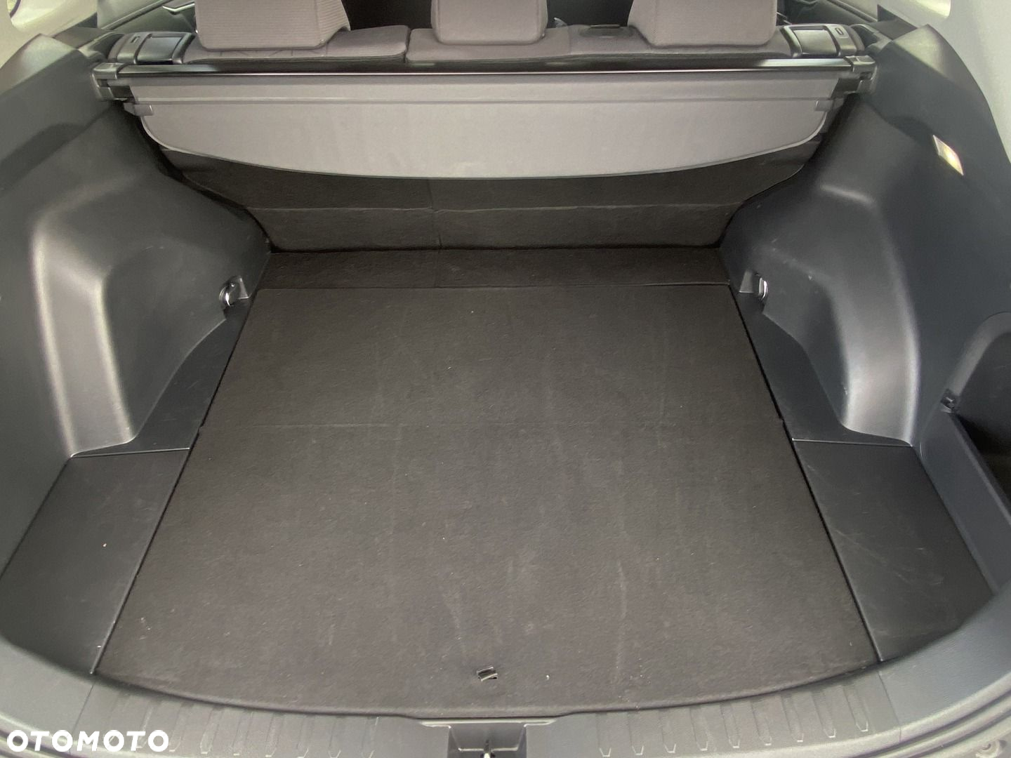 Toyota RAV4 2.5 Hybrid Comfort 4x2 - 8
