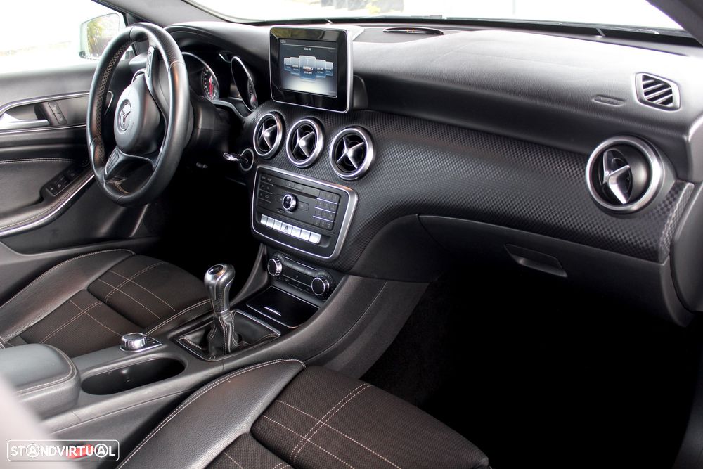 Mercedes-Benz A 180 d Urban - 21