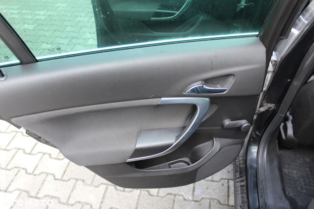 Opel Insignia 2.0 CDTI Active - 16