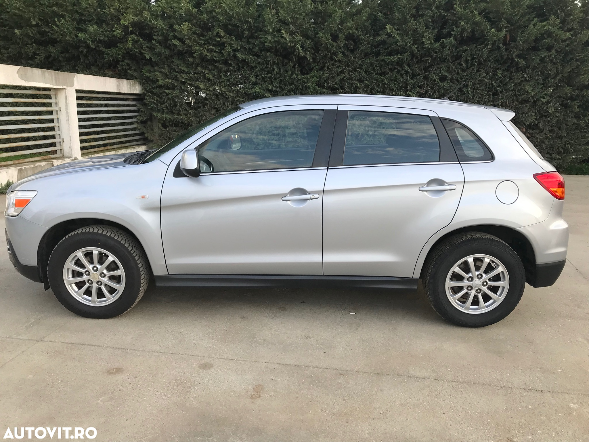 Mitsubishi ASX 1.8 DI-D 2WD Comfort Edition - 12