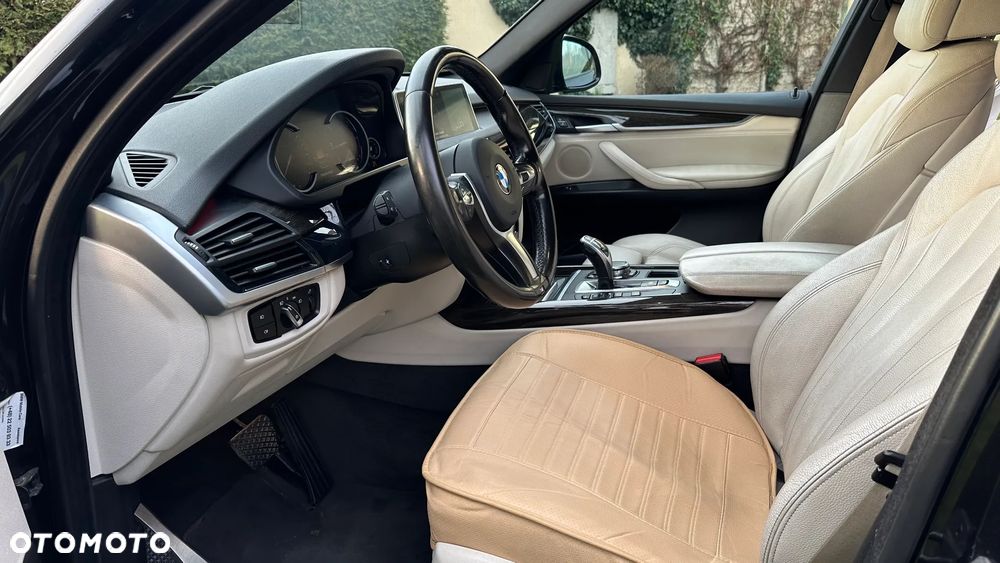 BMW X5 xDrive25d - 11