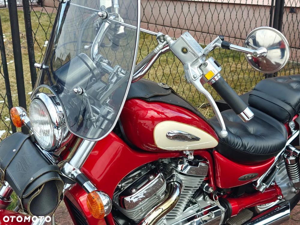 Suzuki Intruder - 23