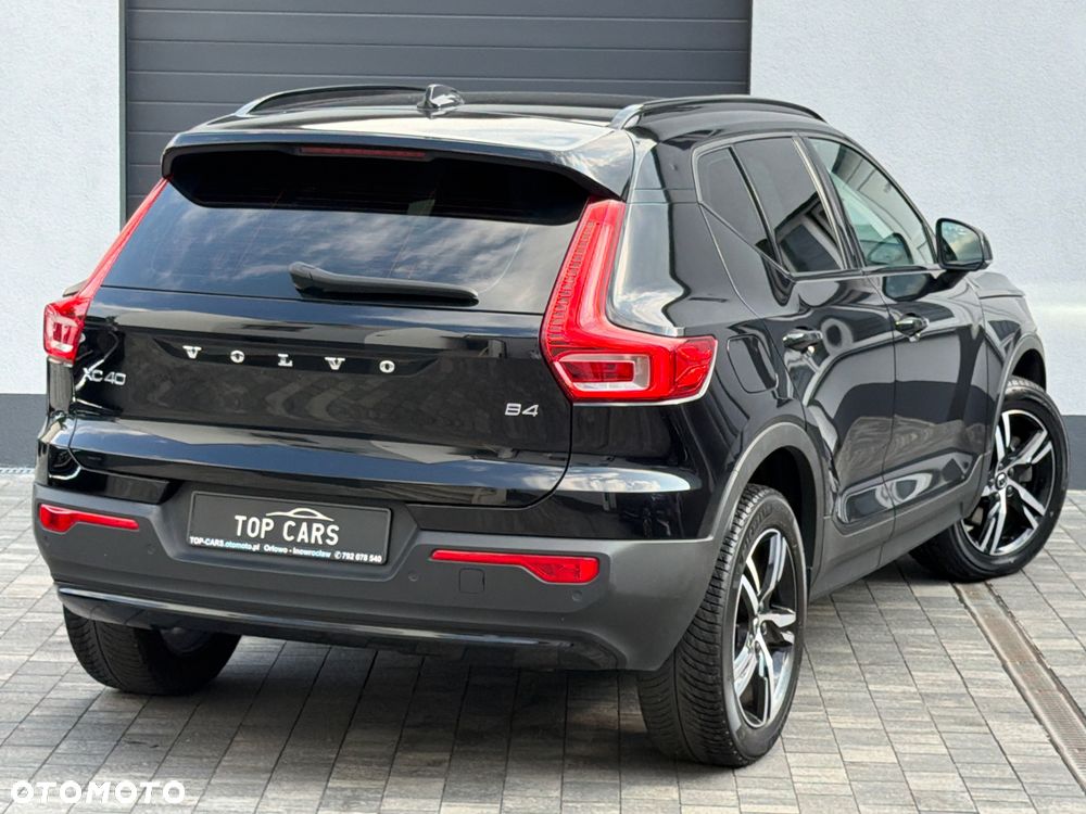 Volvo XC 40 B4 B Geartronic RDesign - 25