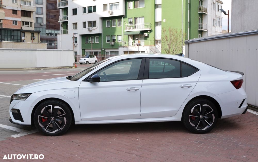 Skoda Octavia 1.4 TSI DSG Sportline - 26