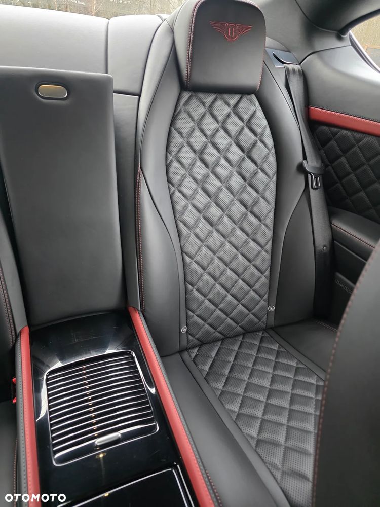 Bentley Continental GT Speed - 31