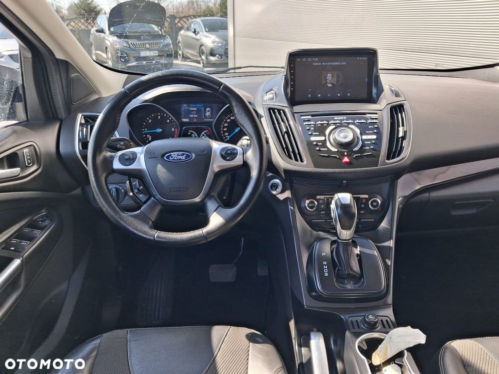Ford Kuga 2.0 TDCi 4x4 Titanium - 14
