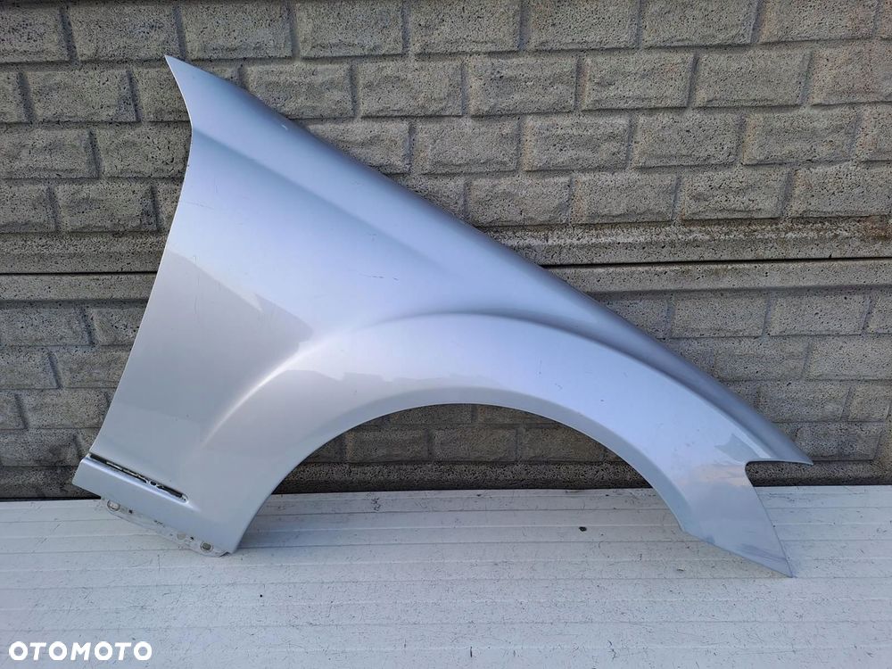 Mercedes S Klasa W221 W 221 Błotnik Przedni Prawy - 1
