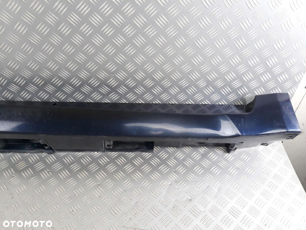 próg listwa progowa prawa TOYOTA AVENSIS T27 08-15 - 5