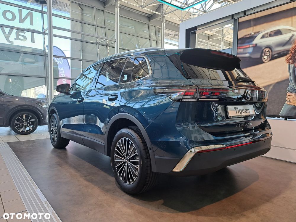 Volkswagen Tiguan 2.0 TSI 4Mot Elegance DSG - 3