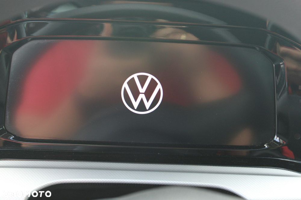 Volkswagen Golf - 18