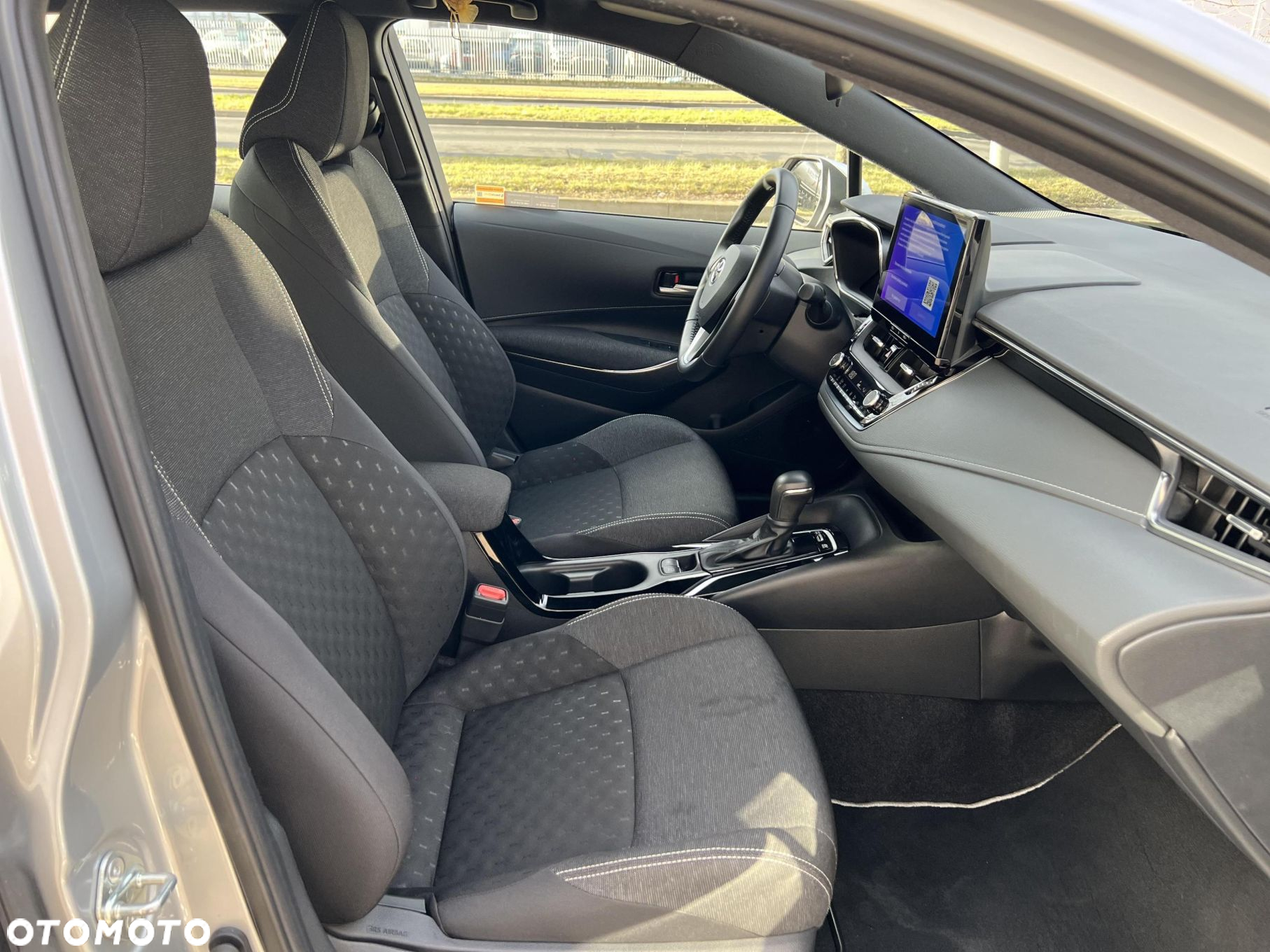 Toyota Corolla - 10