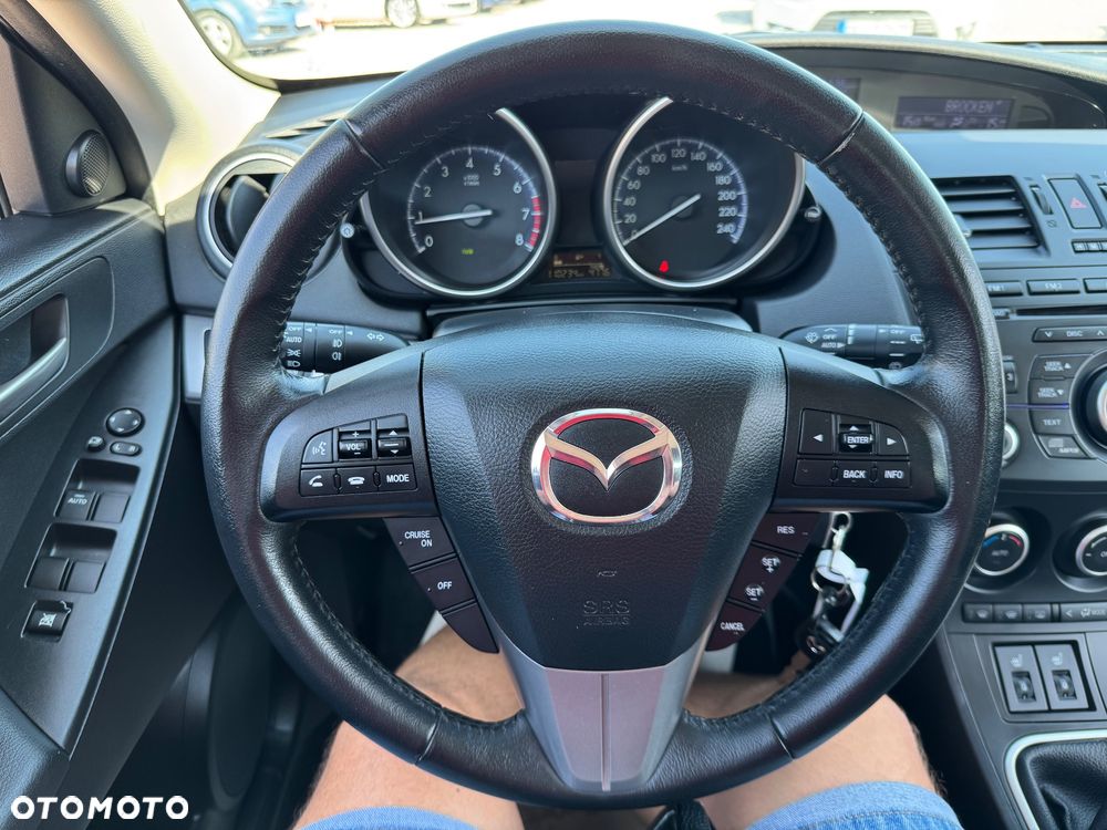 Mazda 3 - 6